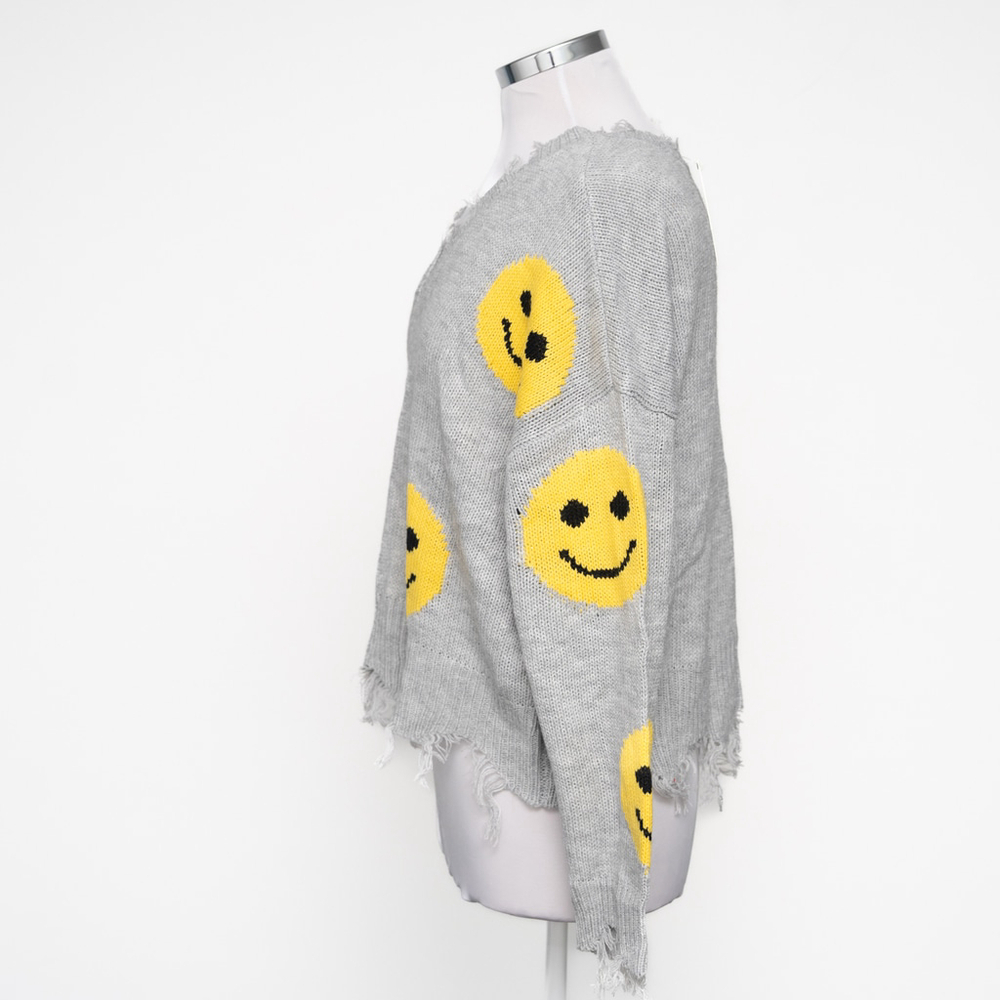 No Comment NY-LA Smiley Face Distressed Gray Knit Sweater - Picture 4 of 9